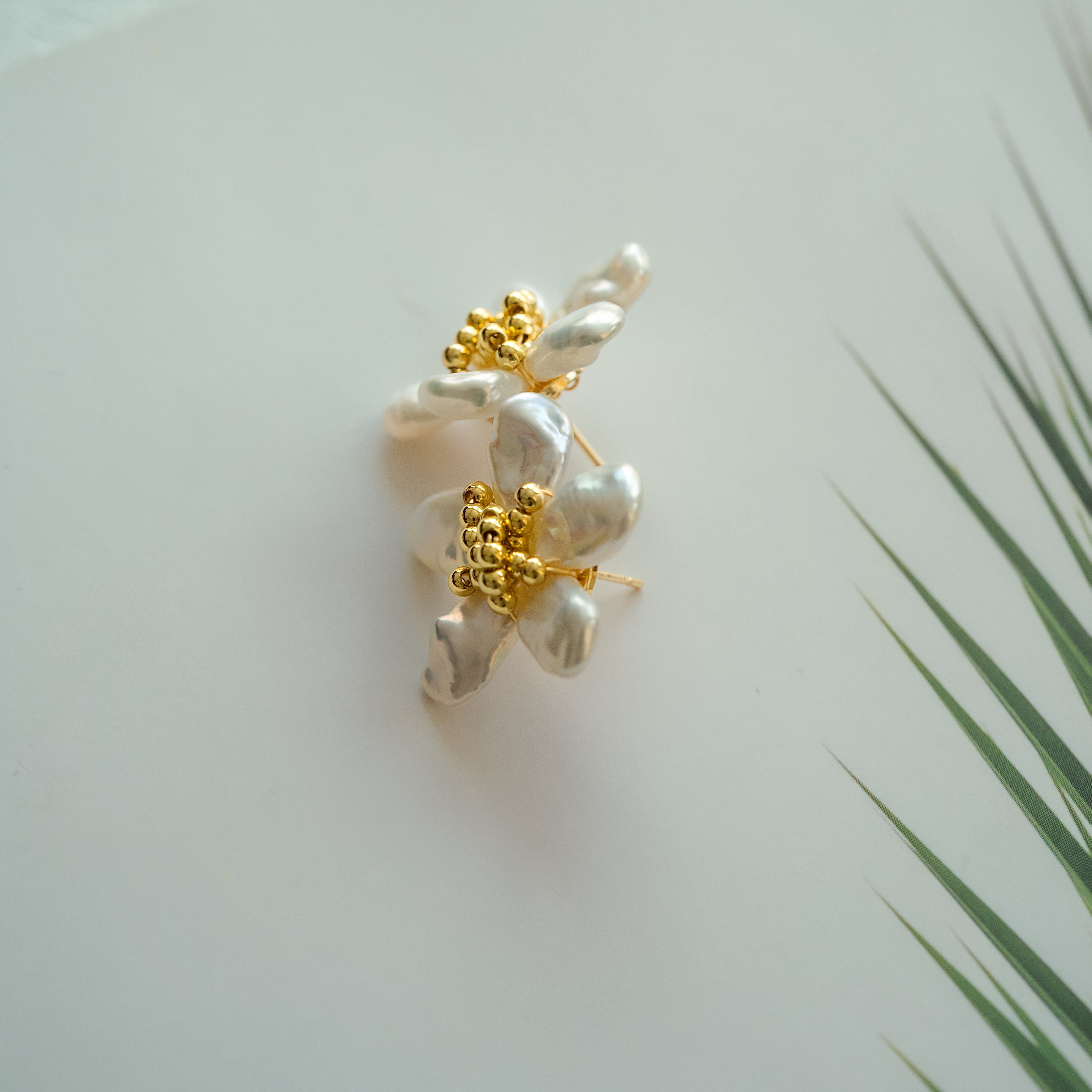 23mm White Baroque Fresh Water Pearl Earrings