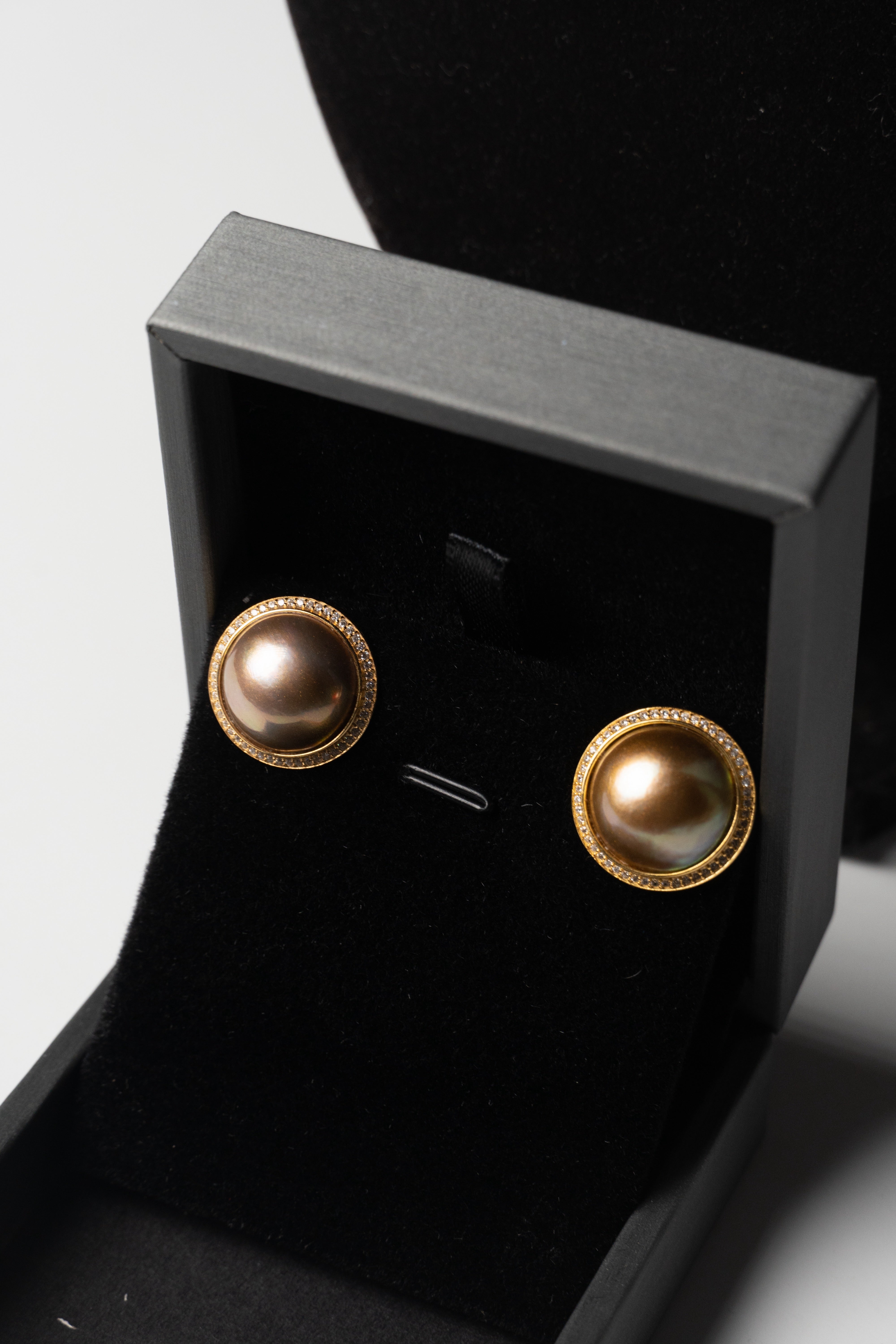 Vespera_Aurealis Pearl Collection