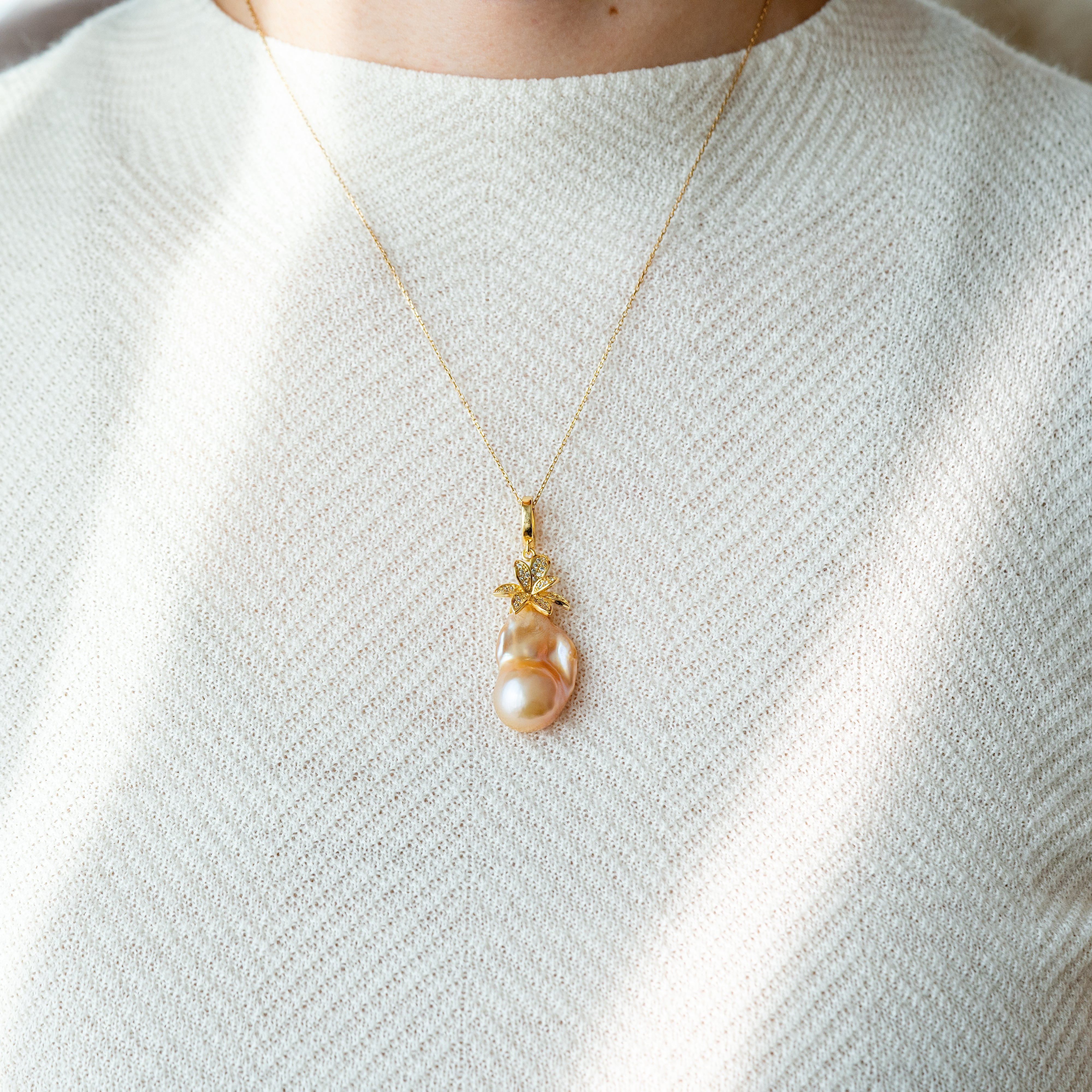 25-30mm Champagne Baroque Fresh Water Pearl  Pendant