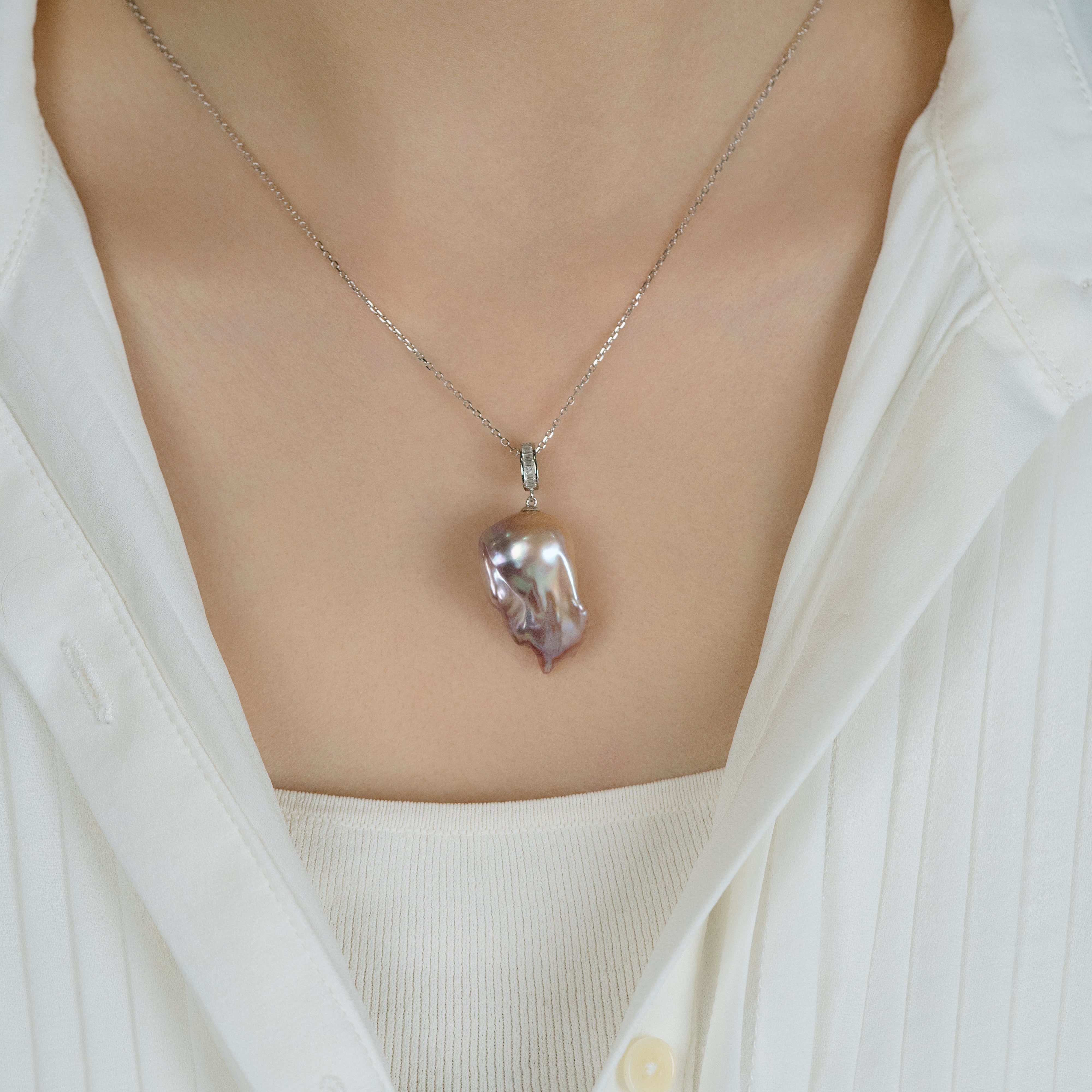 25-30mm pink Baroque Fresh Water Pearl Pendant