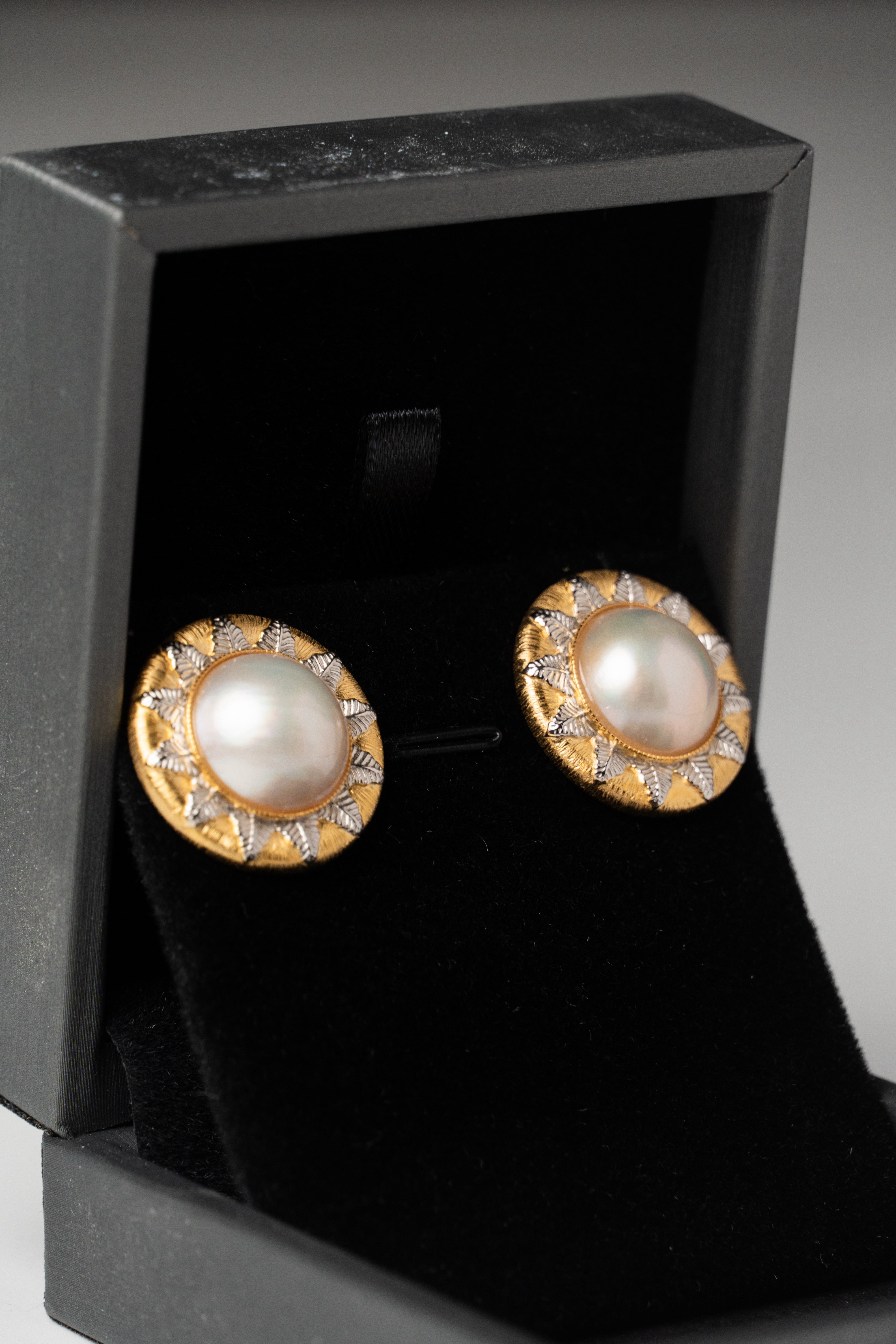 Vespera_Solaris Pearl Earrings
