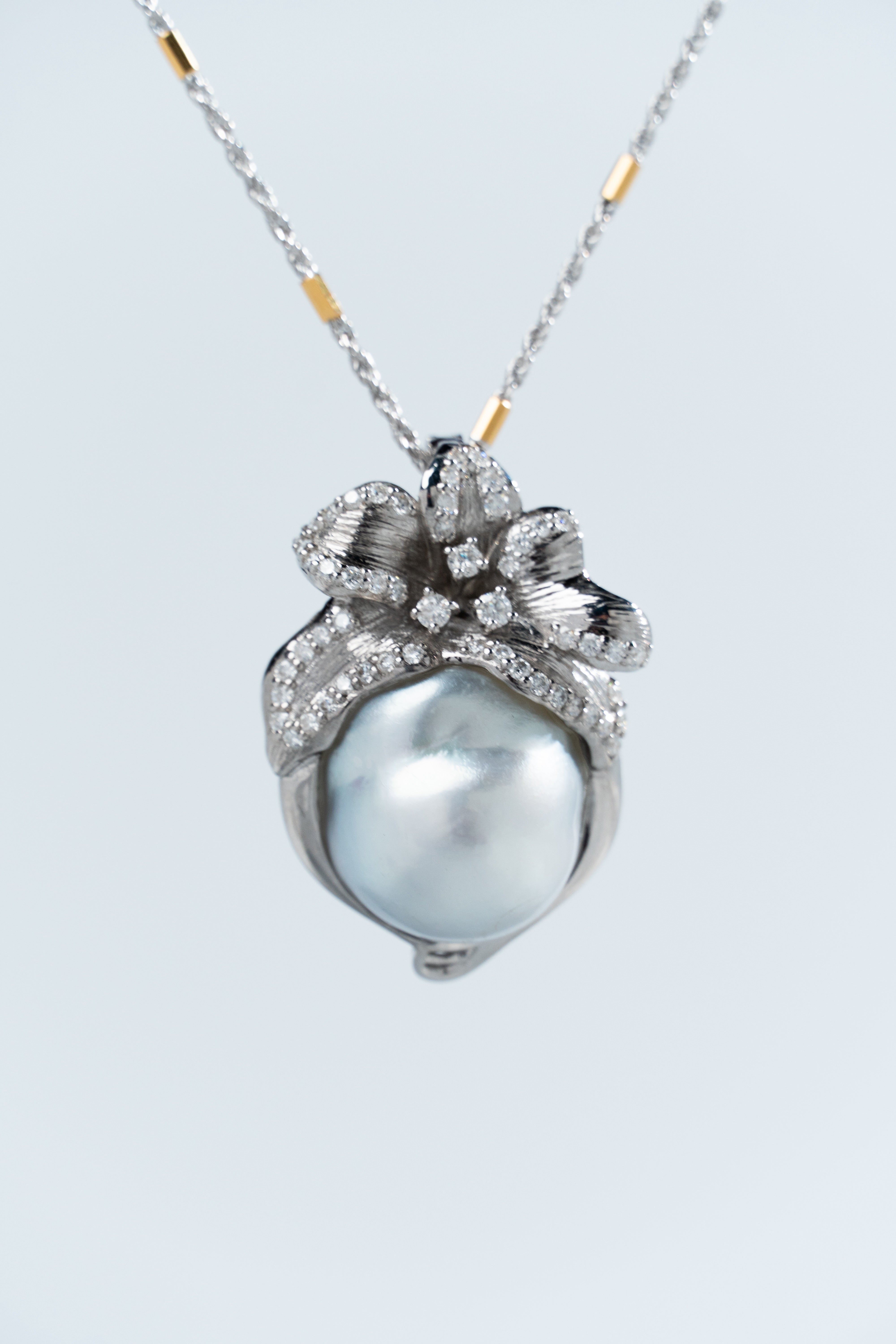 Vespera_Luna Marina Pendant