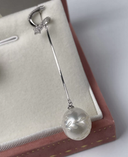 Vespera_Celestial Bow Pearl Earrings