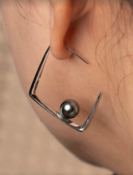 Vespera_Nocturne Geometry Pearl Earrings