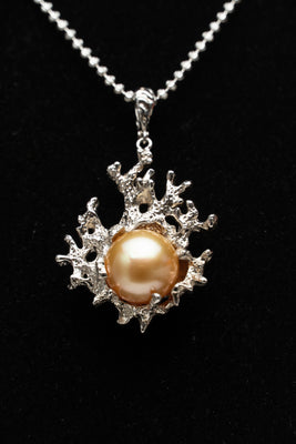 14-15mm Gold Golden South Sea Pendant